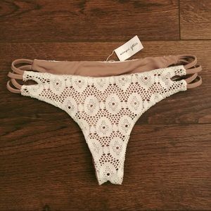 Siempre Golden Century City Bottoms